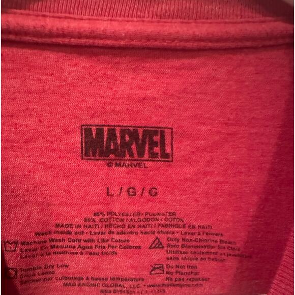 NWOT Disney Parks Marvel Stark Industries Ironman Spider-man Red Tee Shirt L - Picture 3 of 3